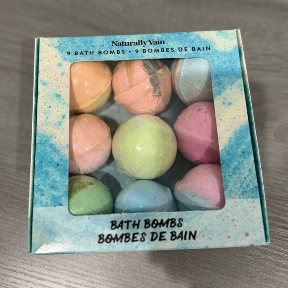 Naturally Vain 9 Bath Bombs - Picture 1 of 5